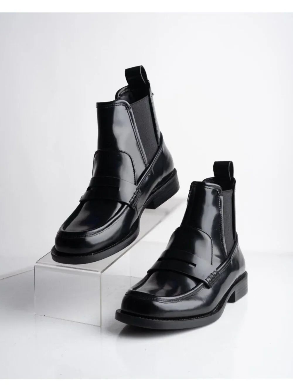 Zara Womens Leather Ankle Loafer Boots Black Glossy US 7.5 EU 38 NWT 1117/110